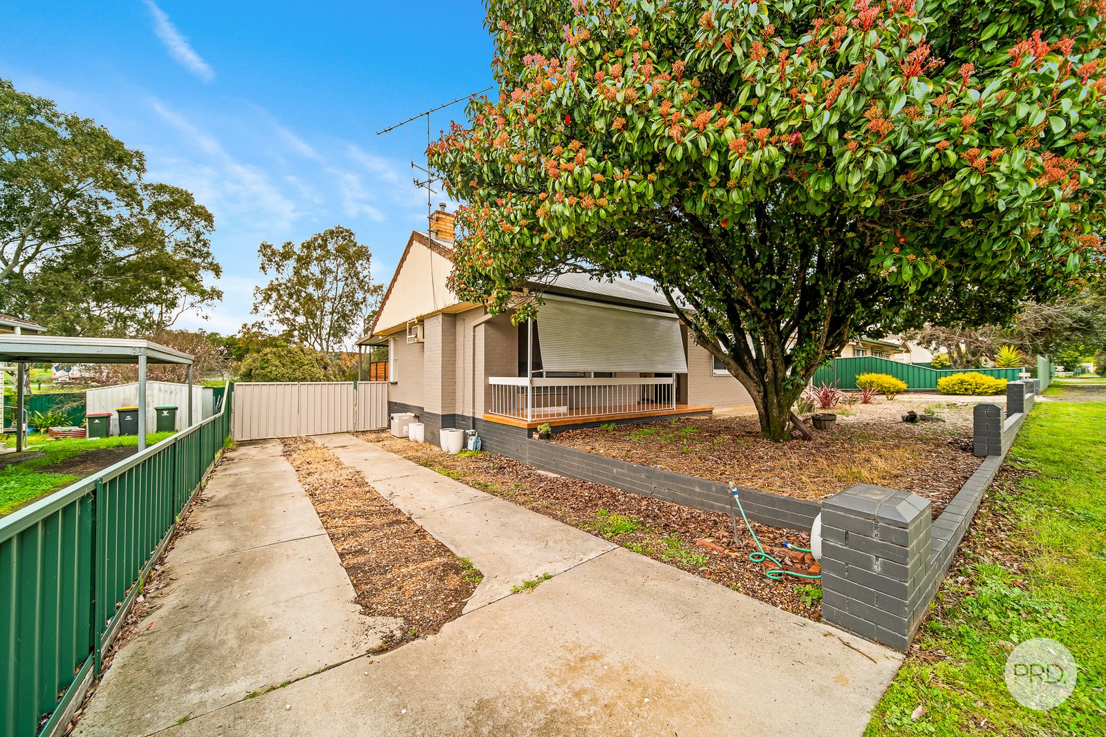 1 MacDougall Road GOLDEN SQUARE 16
