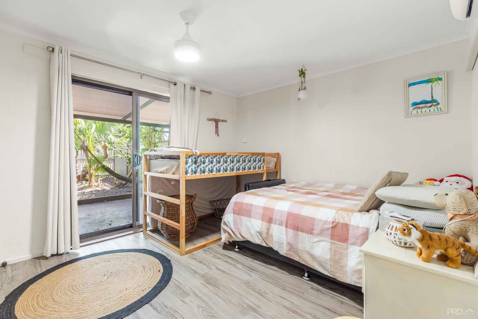 1 Male Court BROOME 10