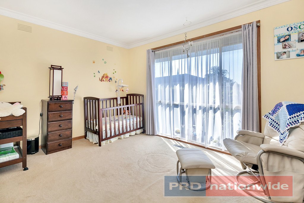 1 Malmesbury Street WENDOUREE 4