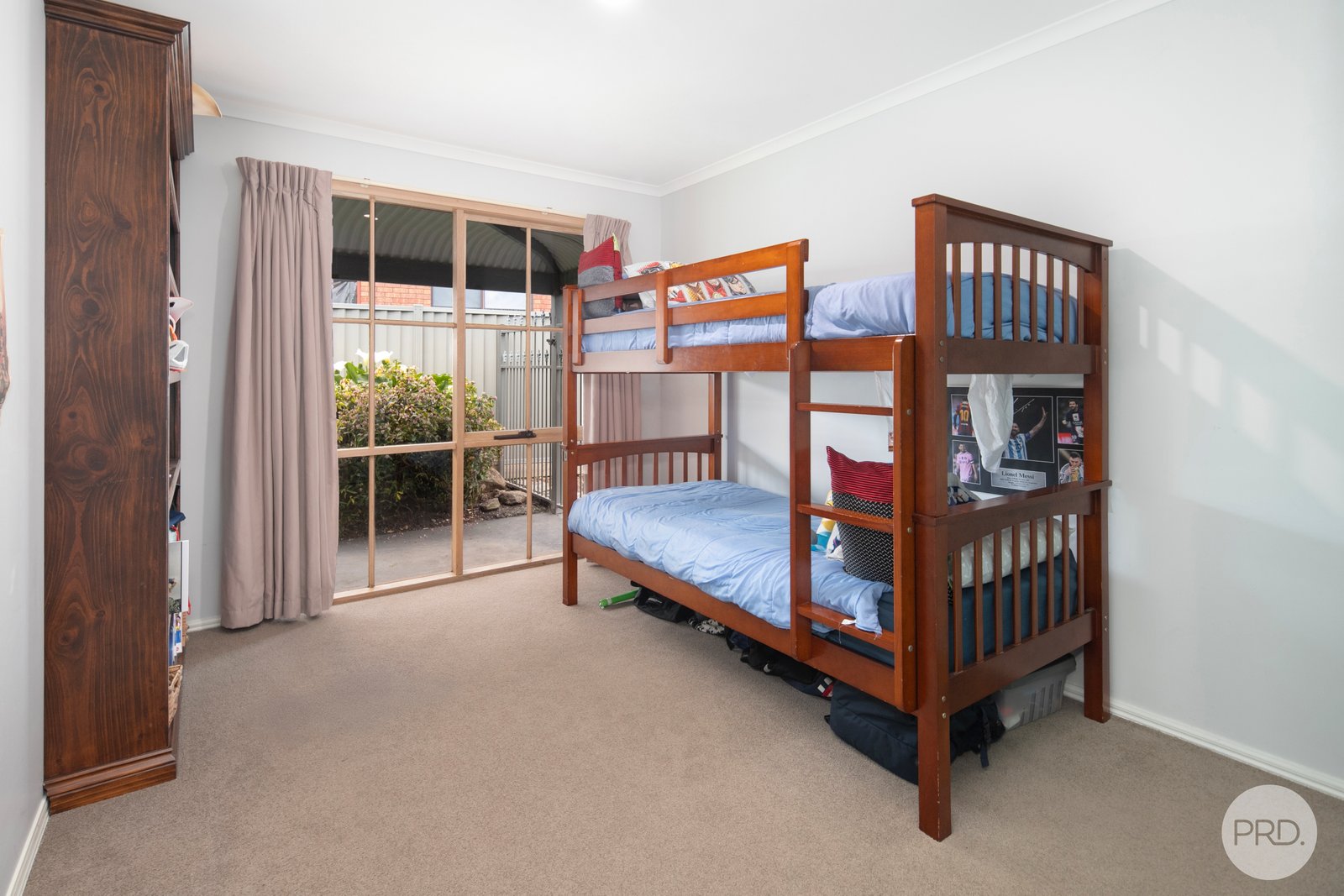 1 Mancev Court BROWN HILL 9