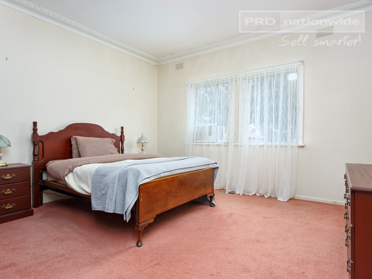 1 Manoora Avenue MOUNT AUSTIN 9