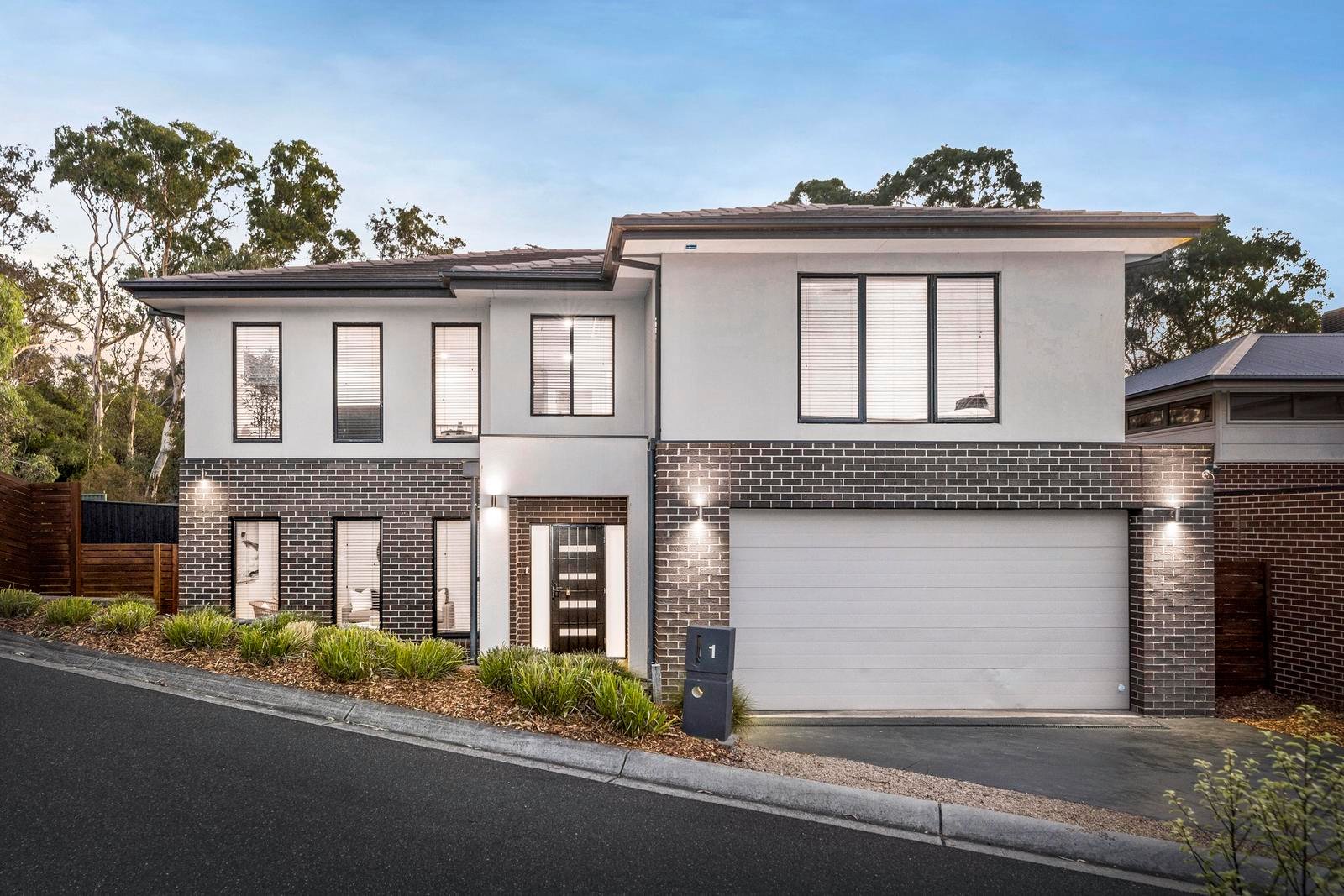 1 Manor Green, Macleod VIC 3085
