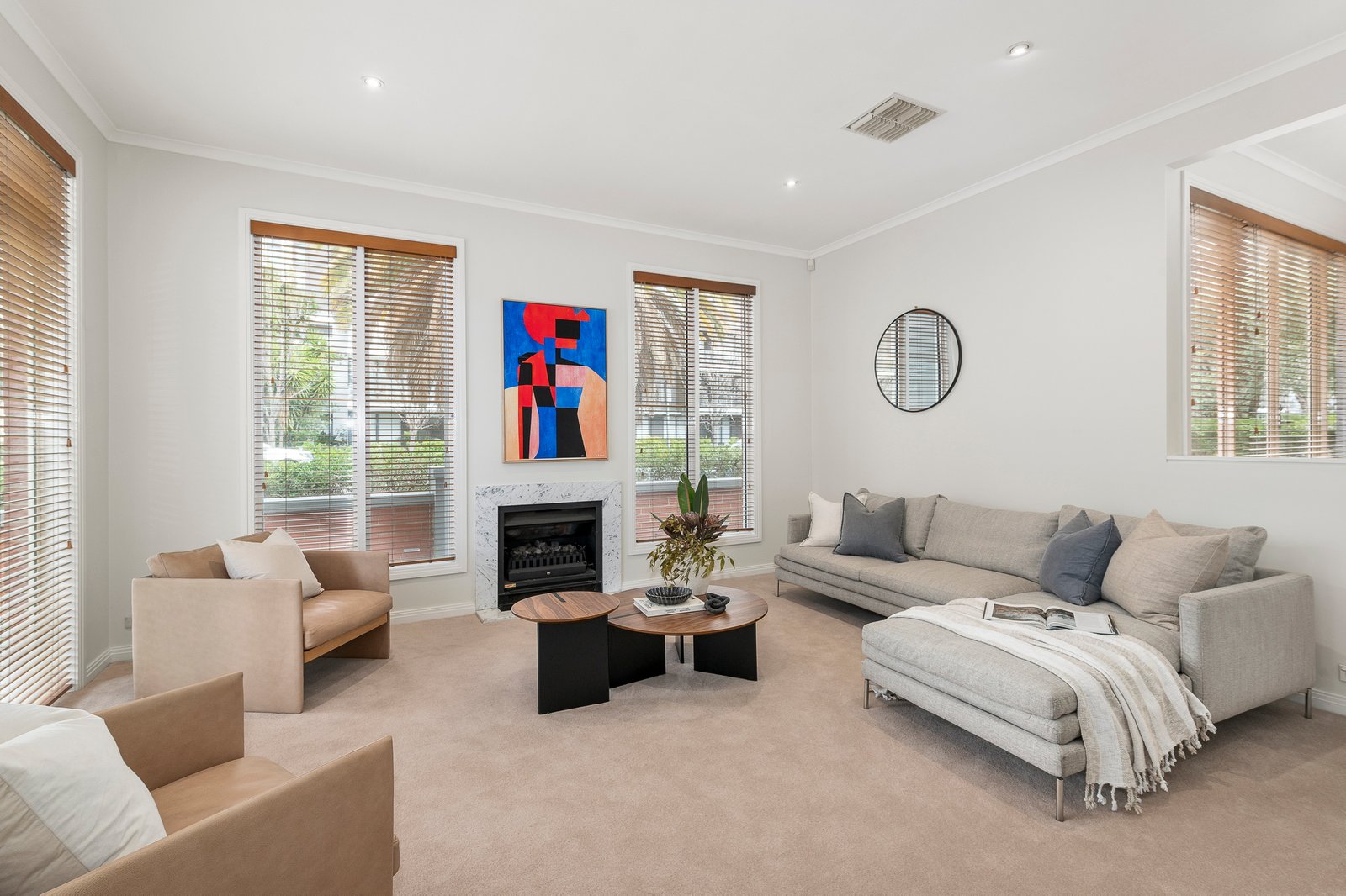 Gallery: 1 Mariposa Place
