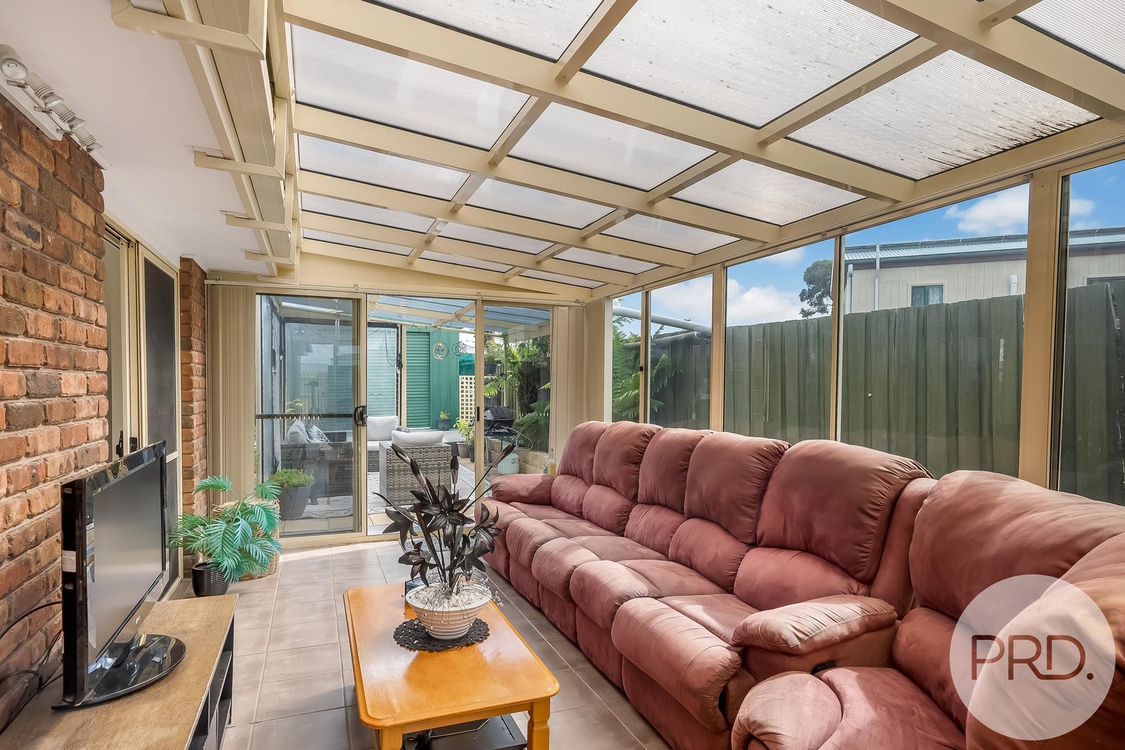 1 Martyn Place BRIGHTON 16