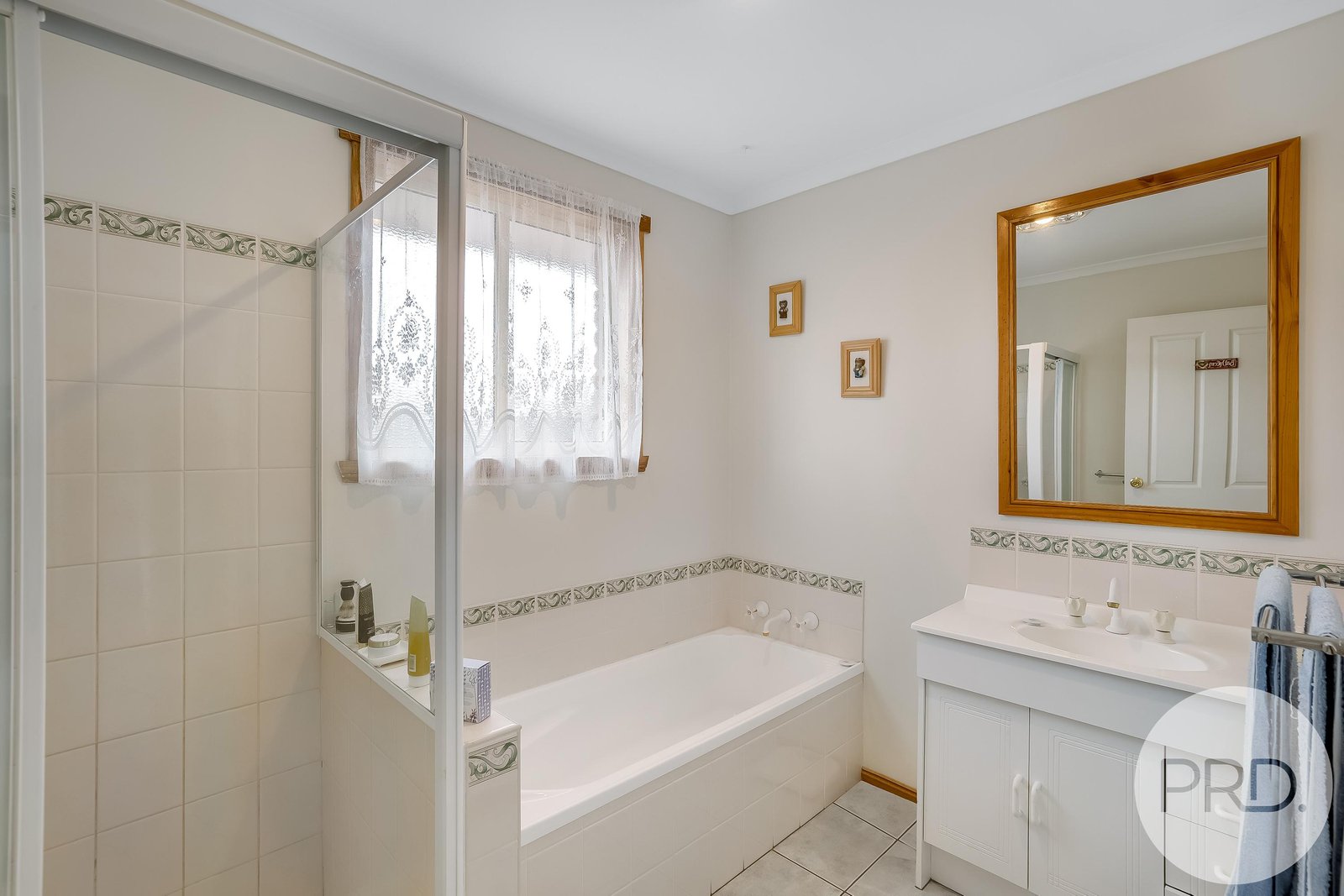 1 Martyn Place BRIGHTON 17