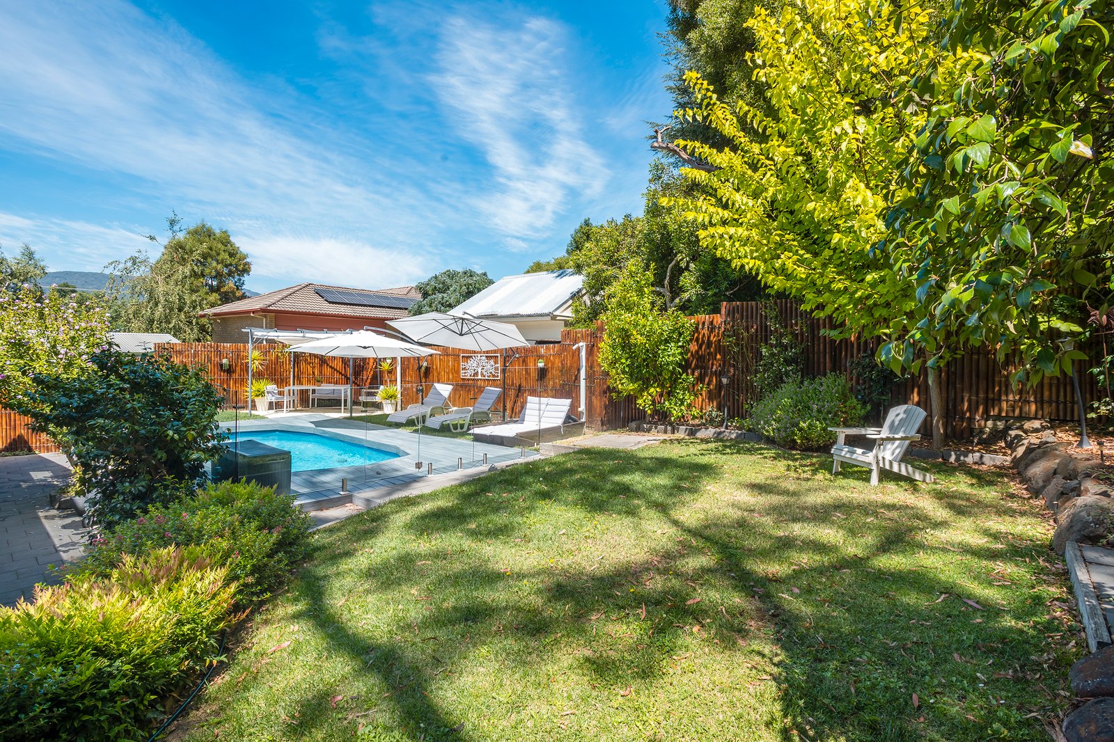 Real Estate and Property in 1 Maureen Place, Woodend, VIC