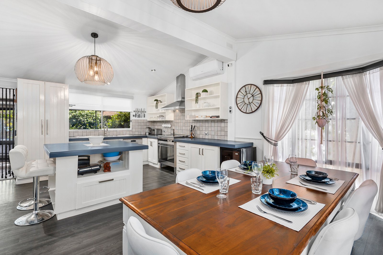 Real Estate and Property in 1 Maureen Place, Woodend, VIC