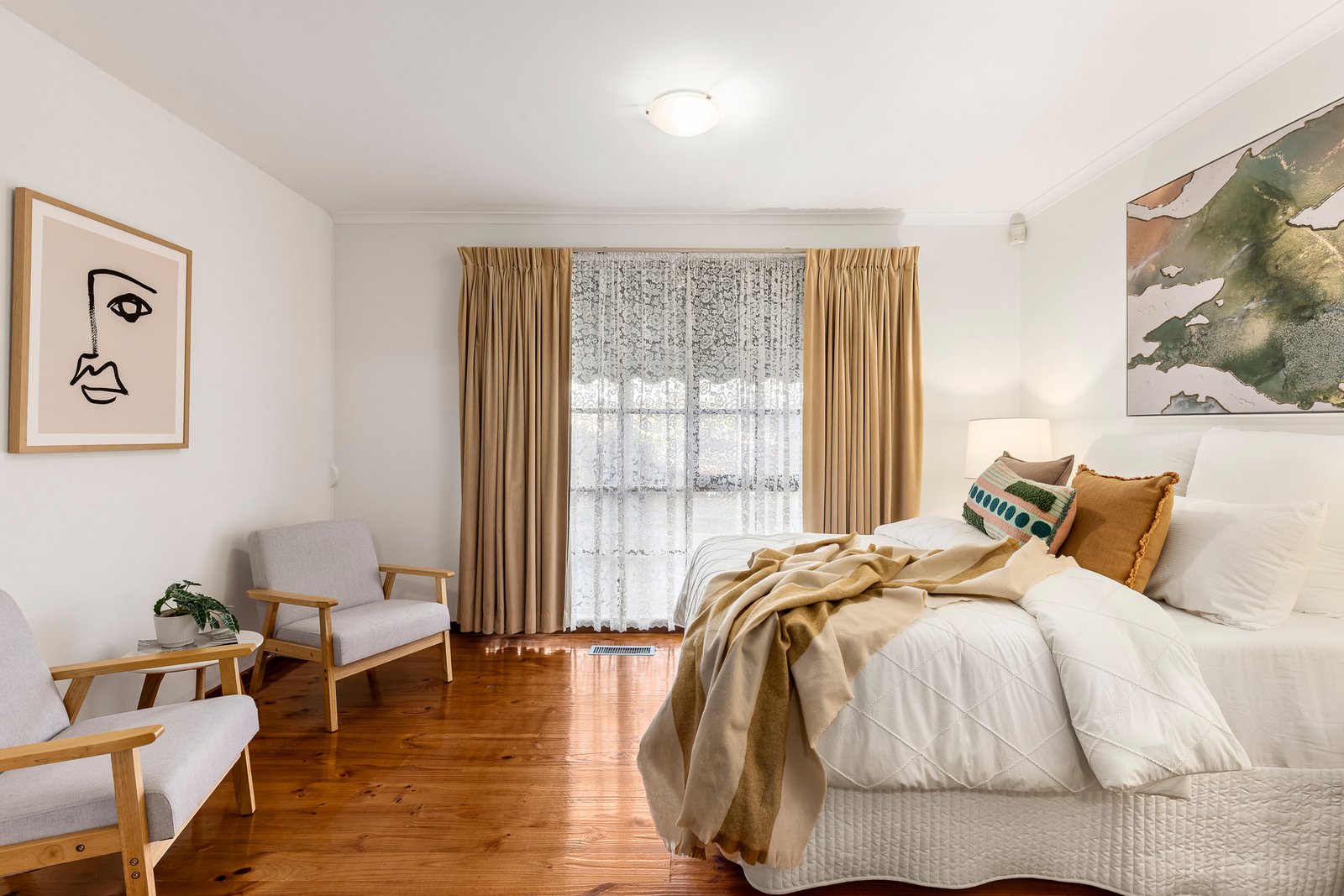 Real Estate and Property in 1 Maverick Close, Doncaster, VIC