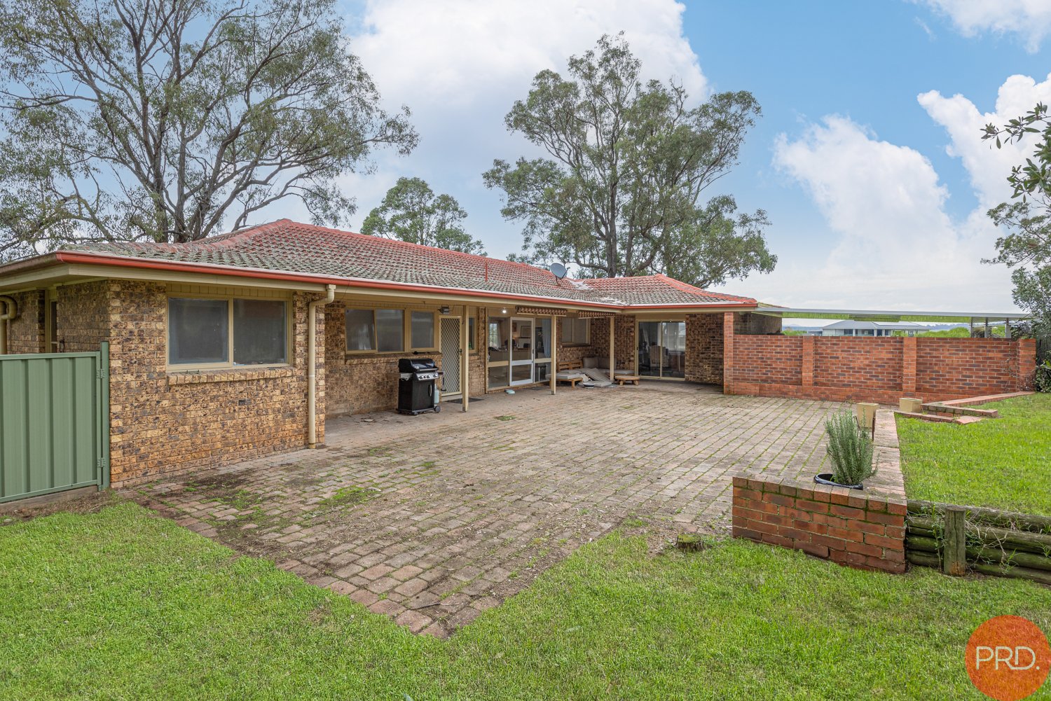 1 Maybon Close BRANXTON 24