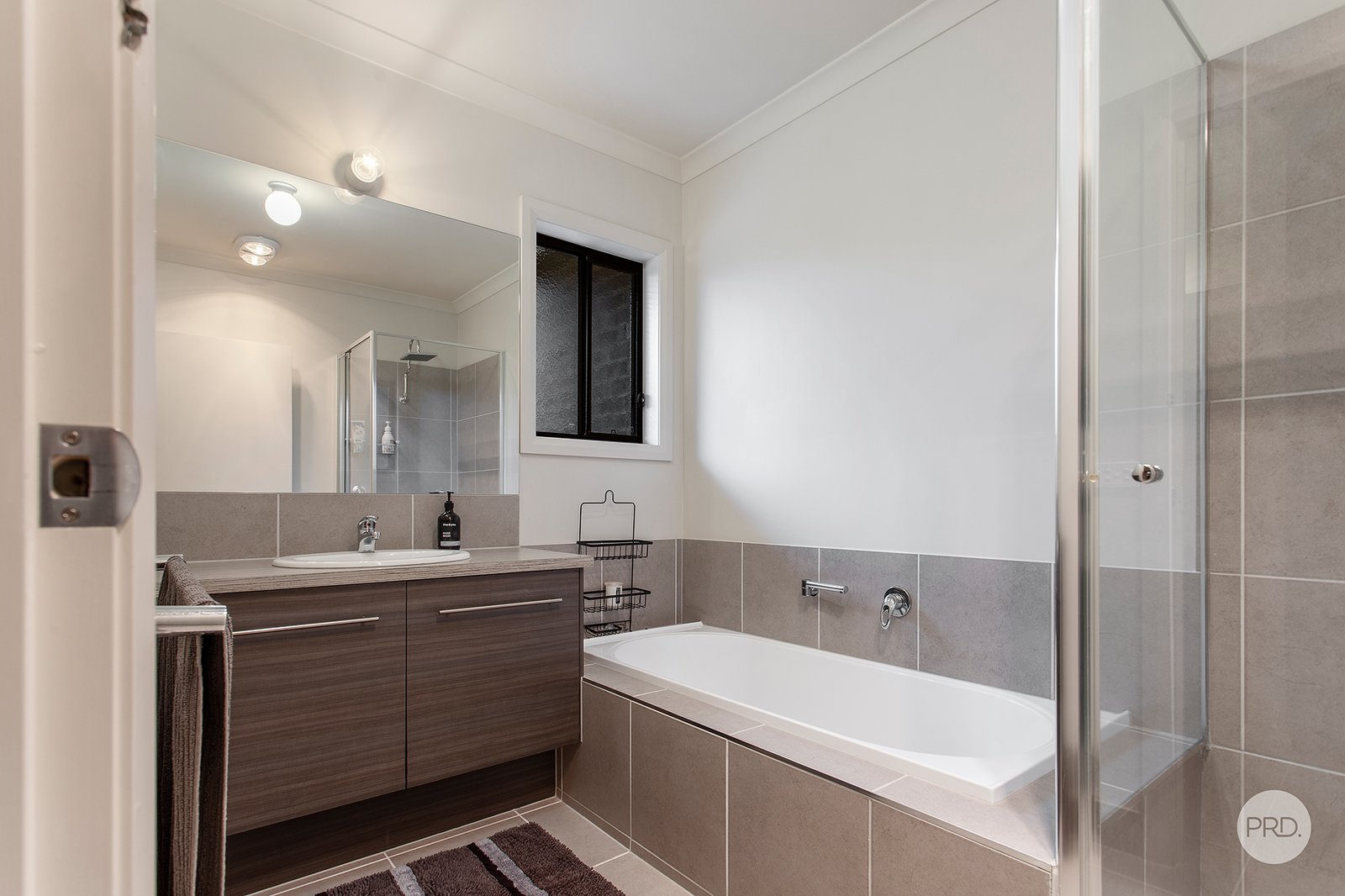 1 McConnell Drive JUNORTOUN 11