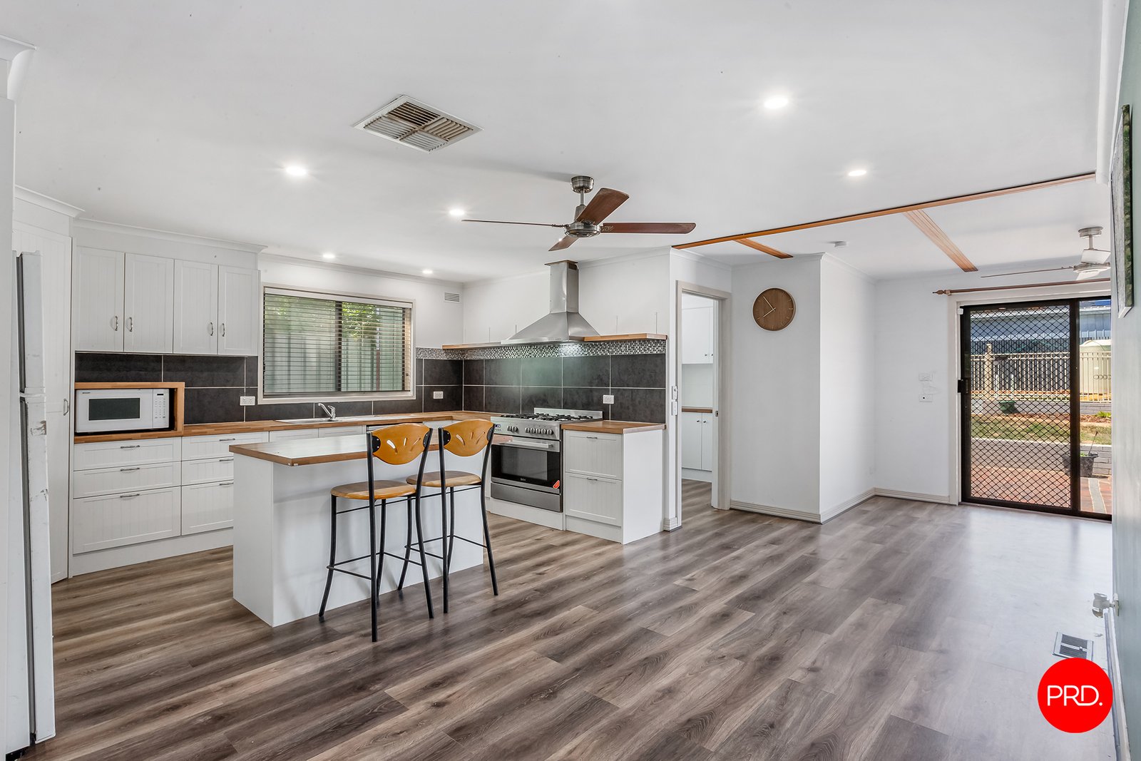 1 Mckenzie Street CALIFORNIA GULLY 6