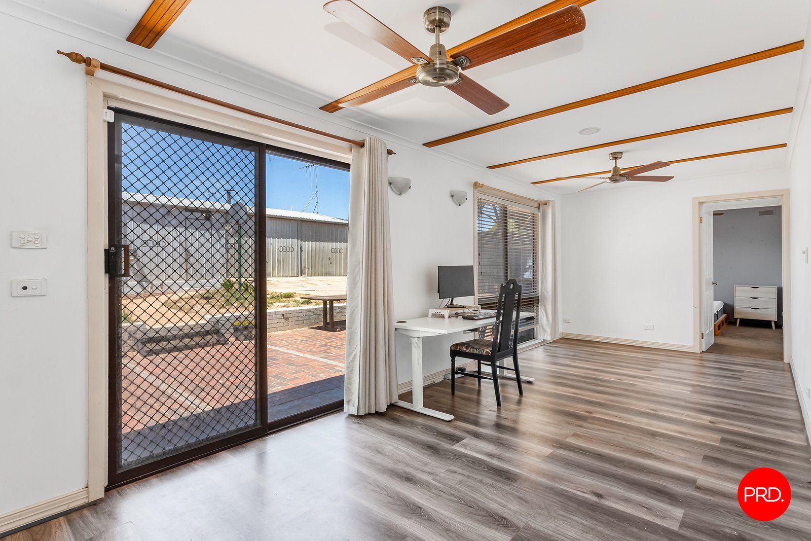 1 Mckenzie Street CALIFORNIA GULLY 15