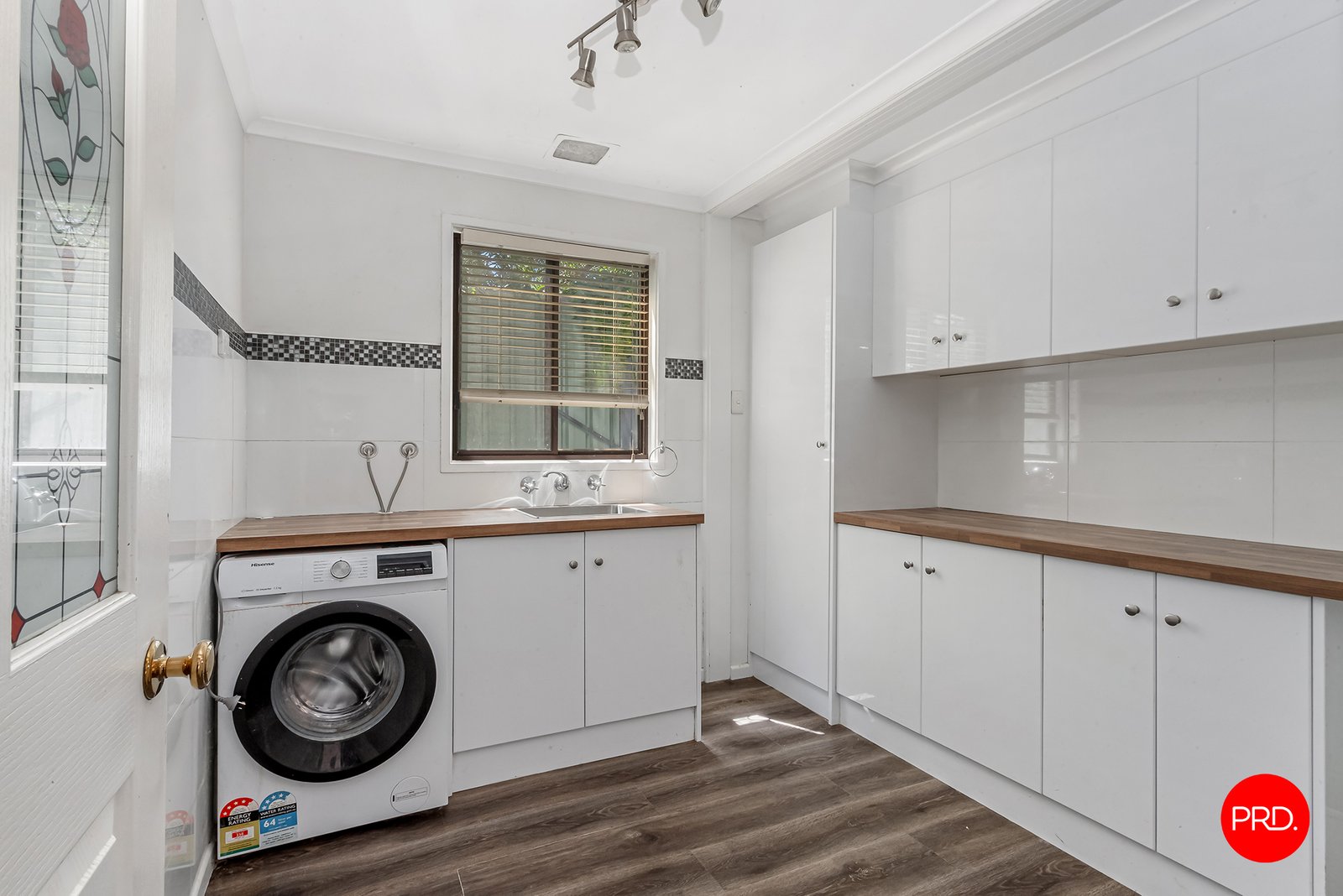 1 Mckenzie Street CALIFORNIA GULLY 16