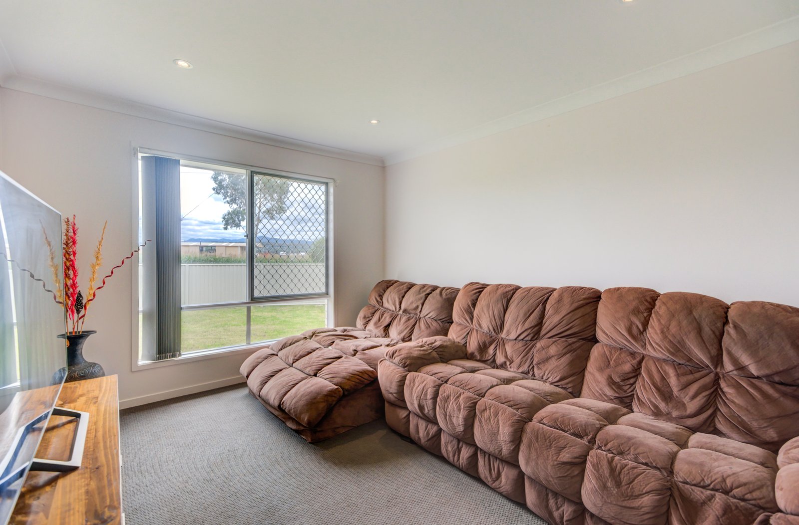 1 McKinlay Place TAMWORTH 4