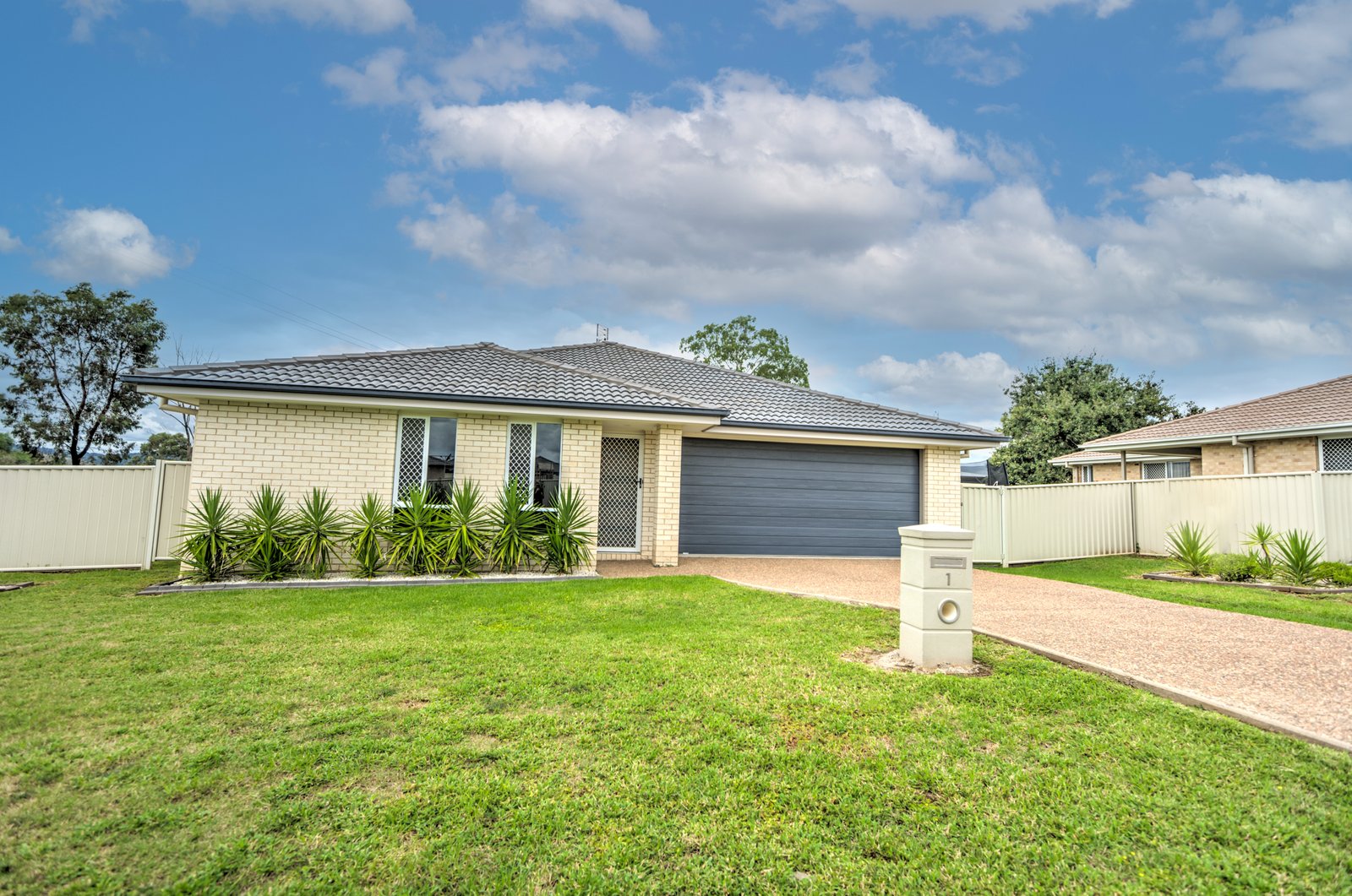 1 McKinlay Place TAMWORTH 18