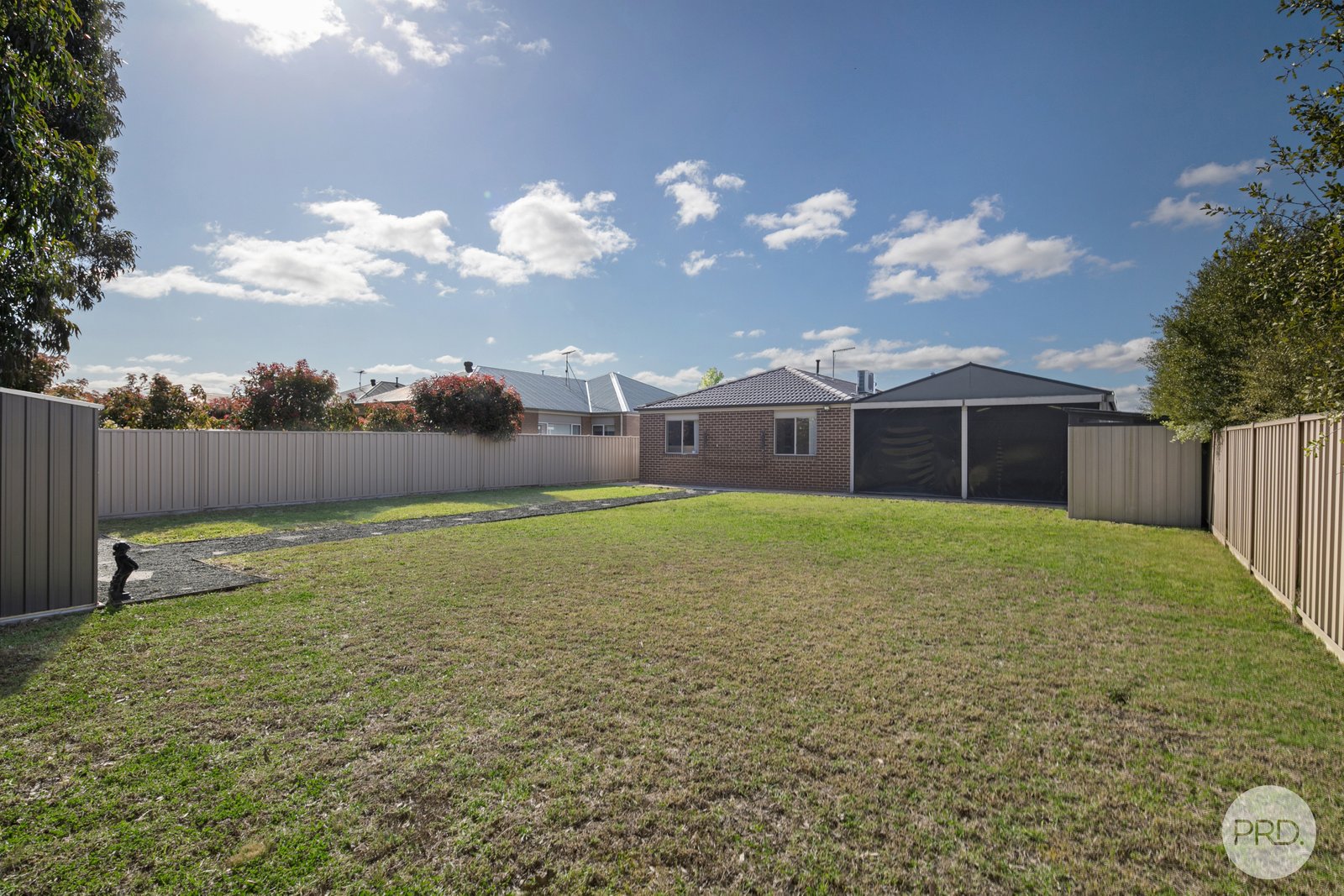 1 McMahon Drive BALLAN 15