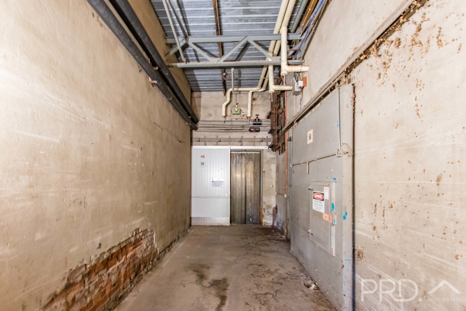 1 Memorial Avenue BATLOW 21