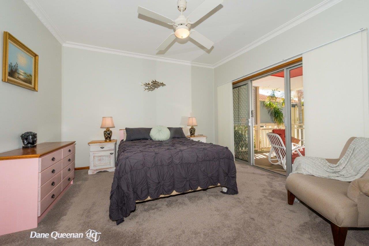 1 Messines Street SHOAL BAY 18