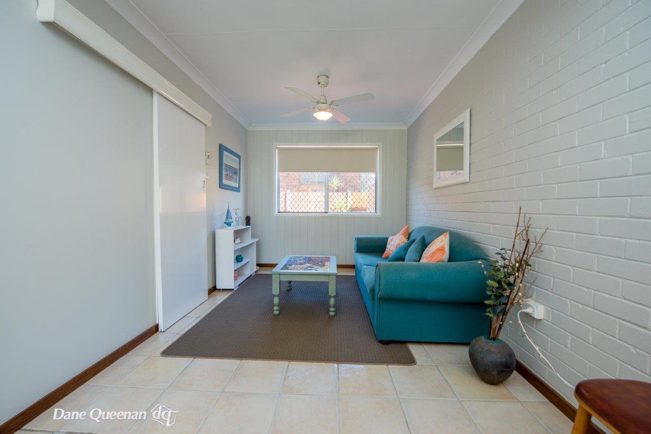 1 Messines Street SHOAL BAY 19