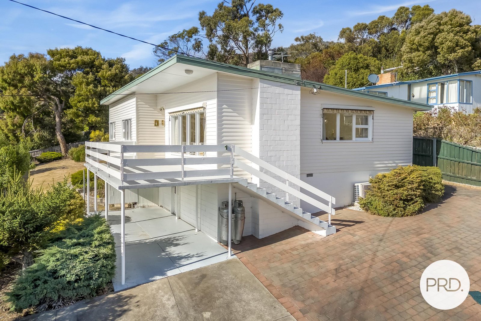 1 Mimosa Court BERRIEDALE 23