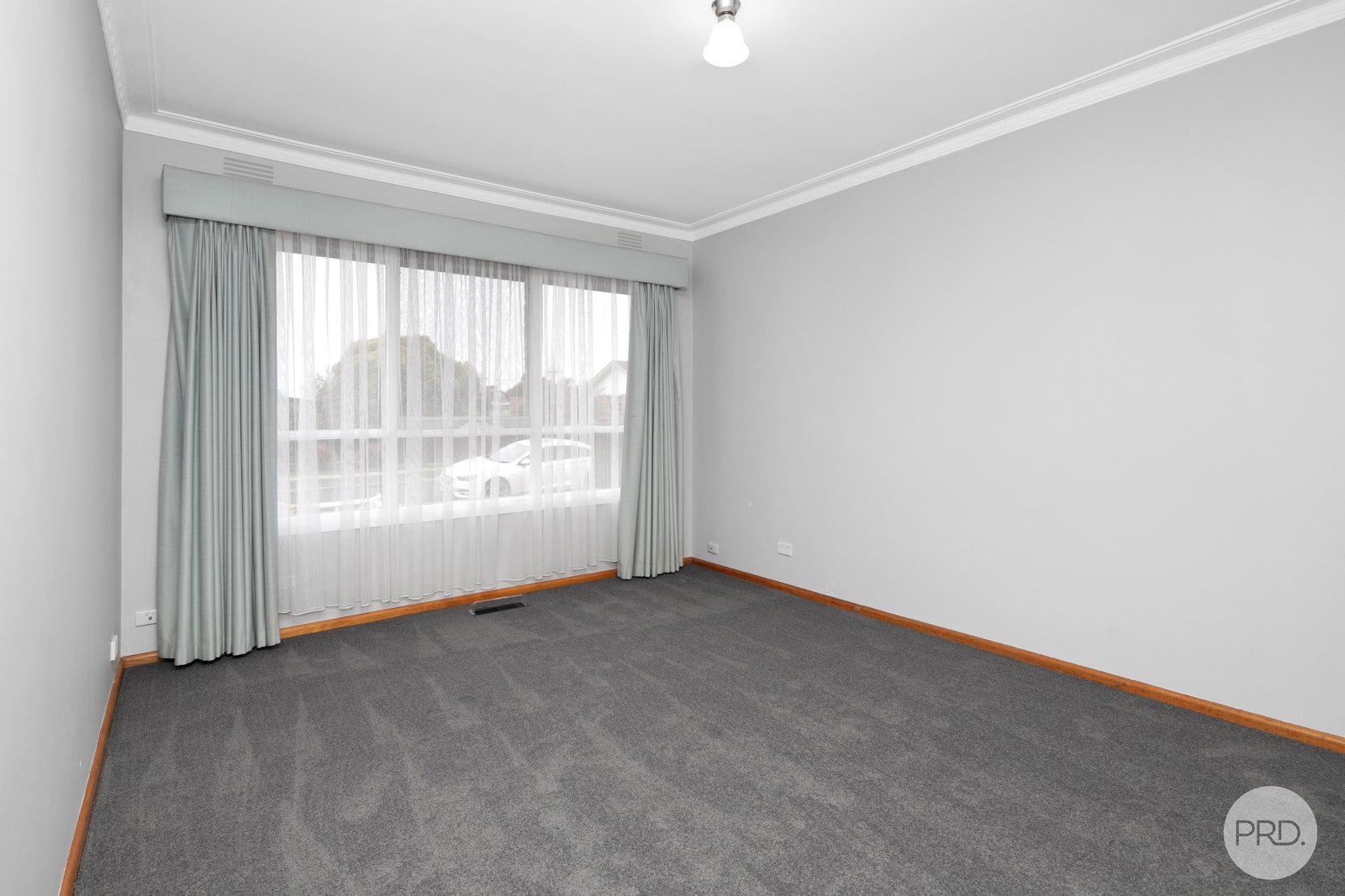 1 Molbray Street WENDOUREE 8