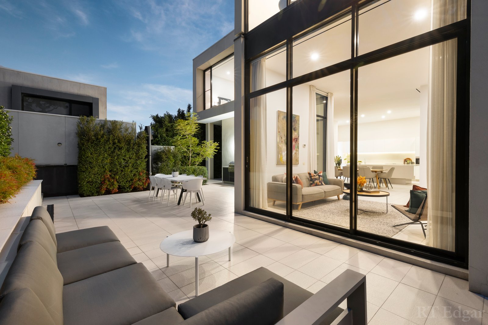 Real Estate and Property in 1 Monterey Close, Kew, VIC