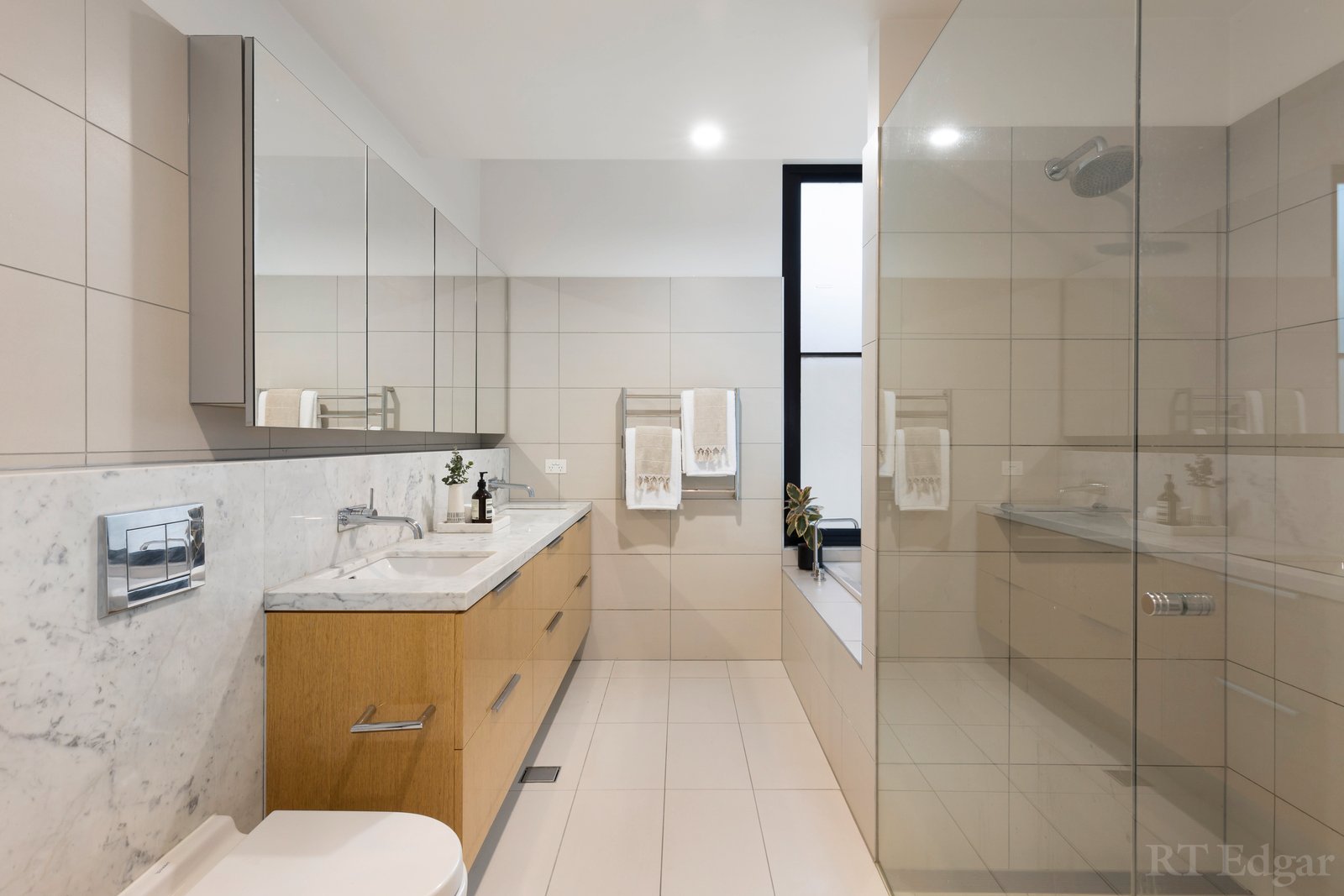 Real Estate and Property in 1 Monterey Close, Kew, VIC