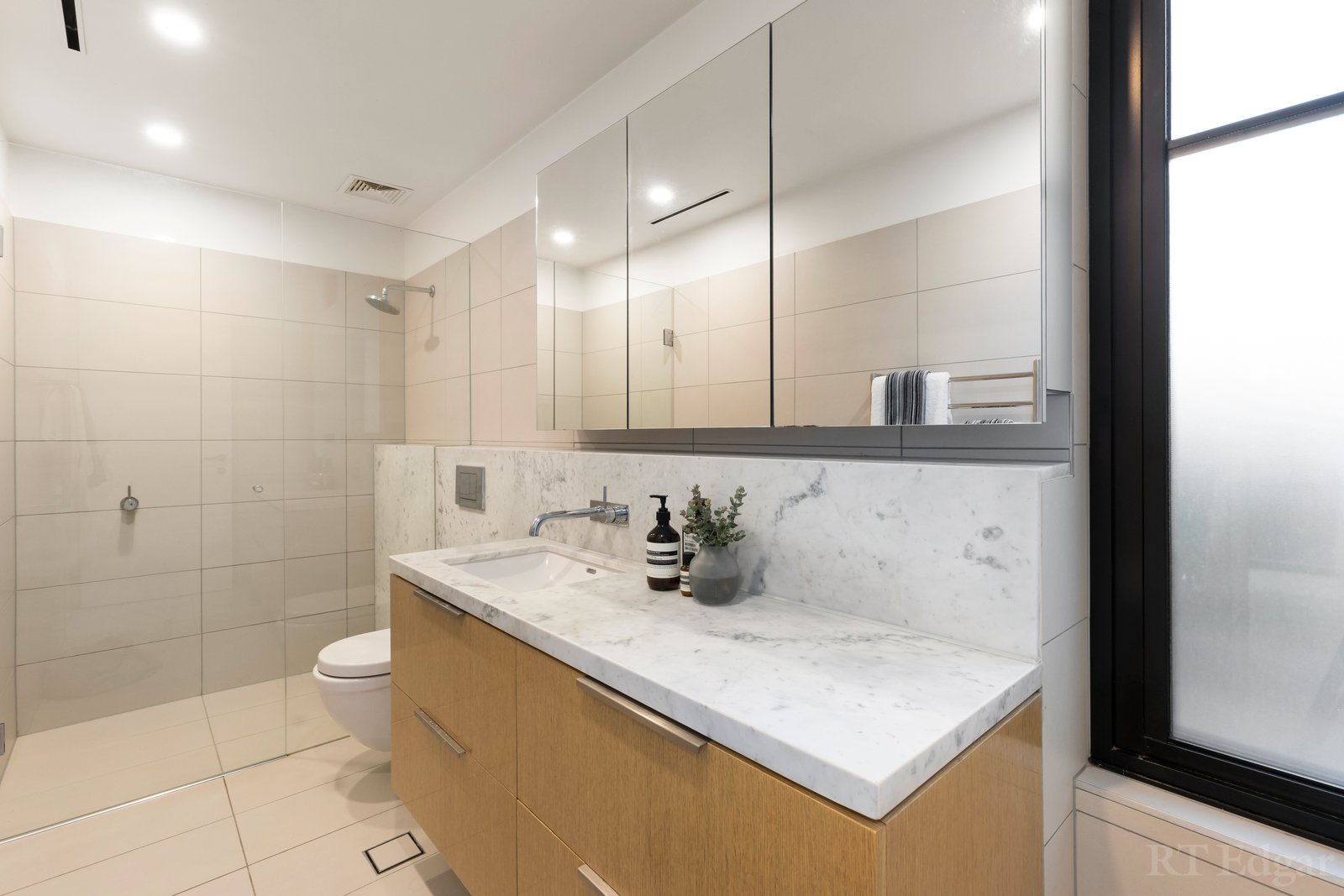 Real Estate and Property in 1 Monterey Close, Kew, VIC