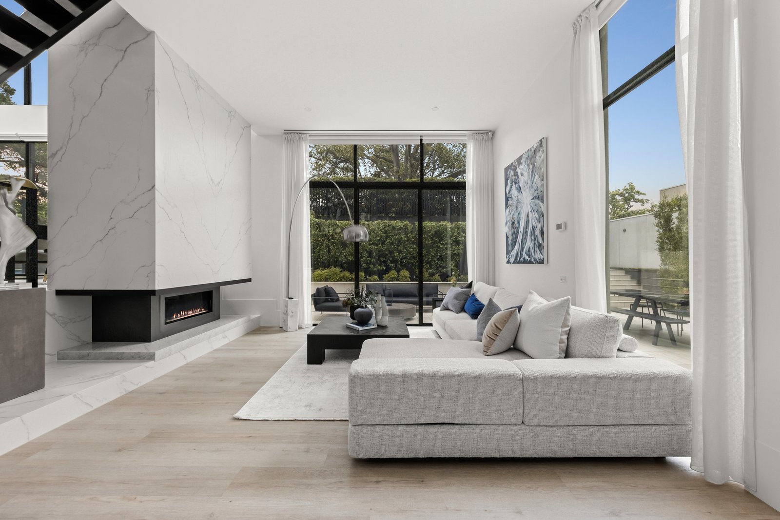 Gallery: 1 Monterey Close