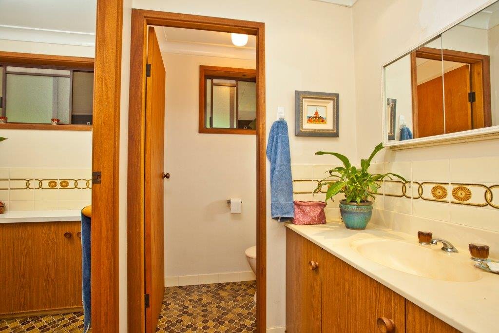 1 Moore Road BOLWARRA HEIGHTS 7