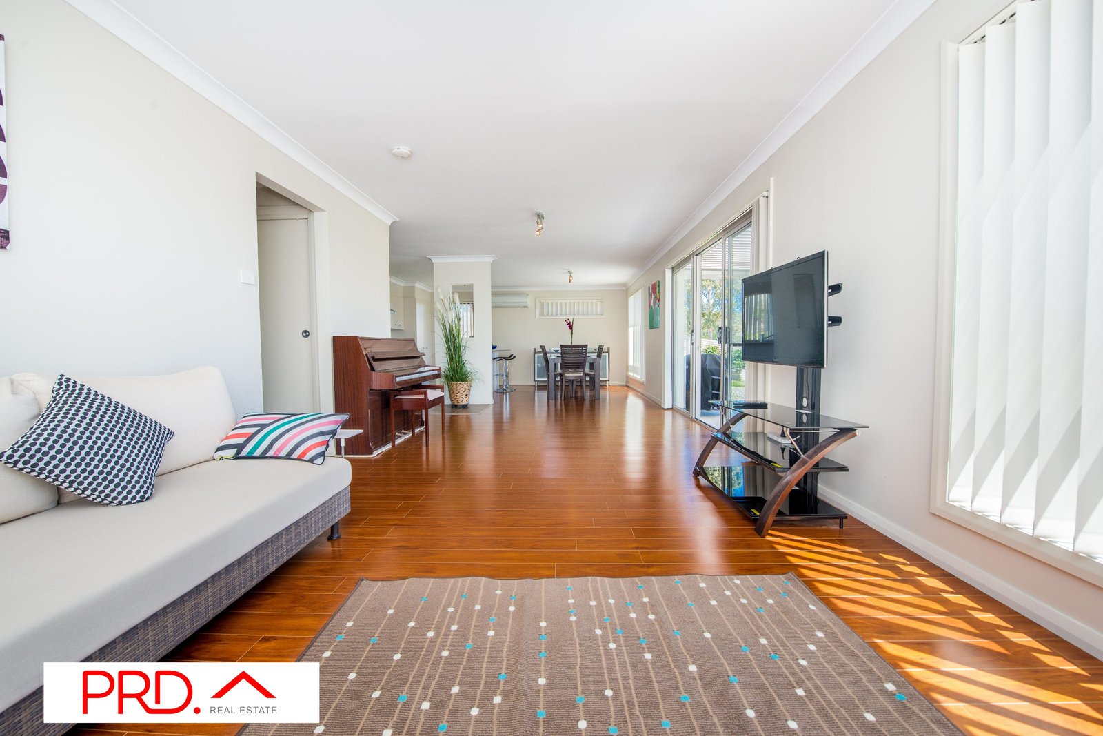 1 Mooring Avenue CORLETTE 5