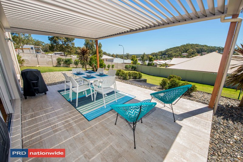 1 Mooring Avenue CORLETTE 18