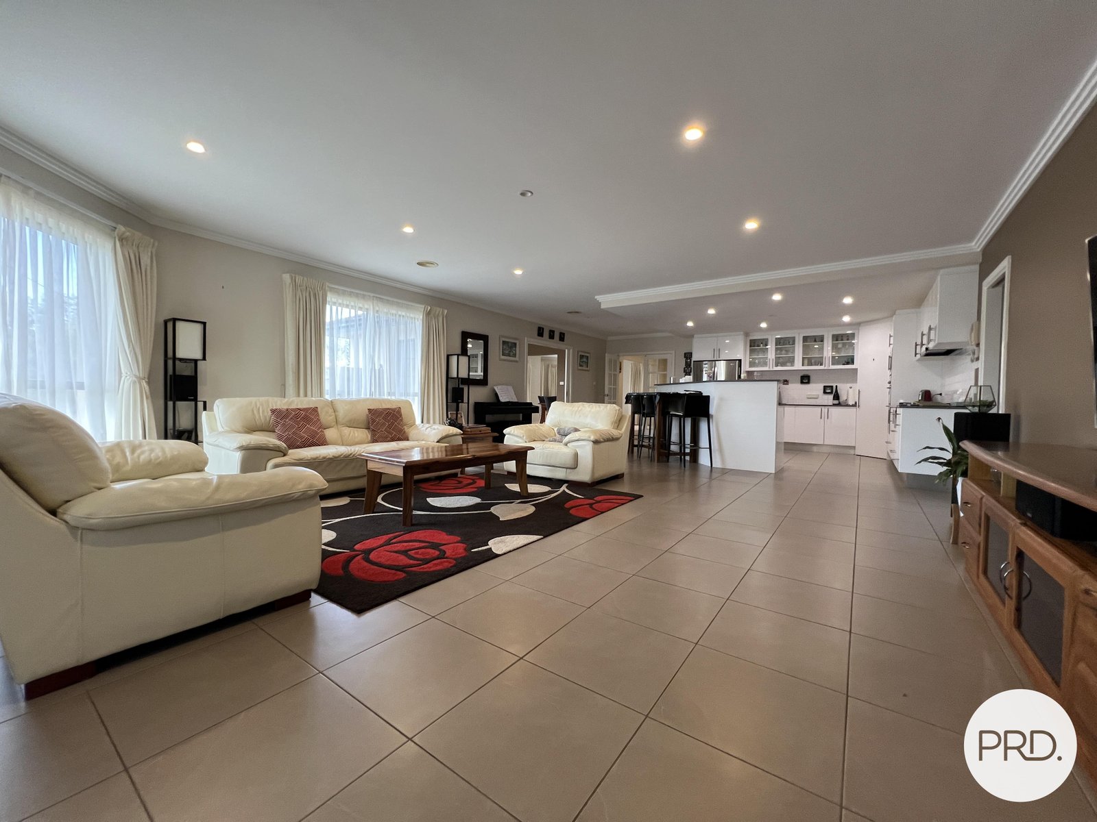 1 Moses Street BUNGENDORE 8