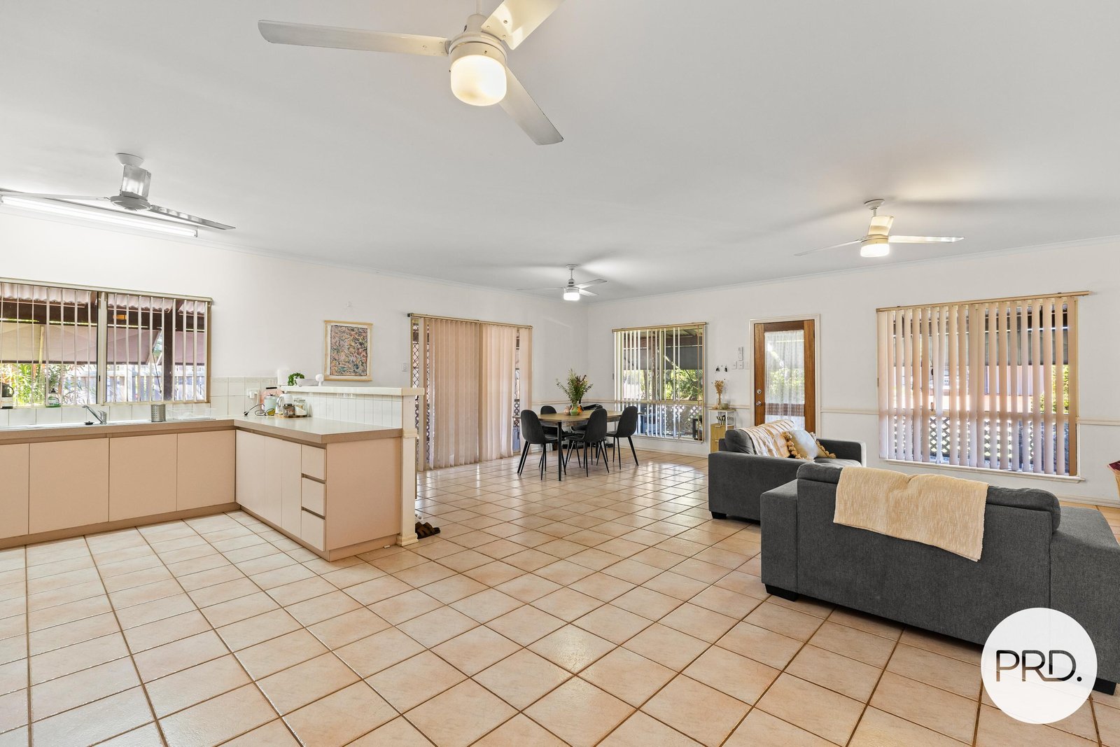 1 Mulgrue Court CABLE BEACH 4