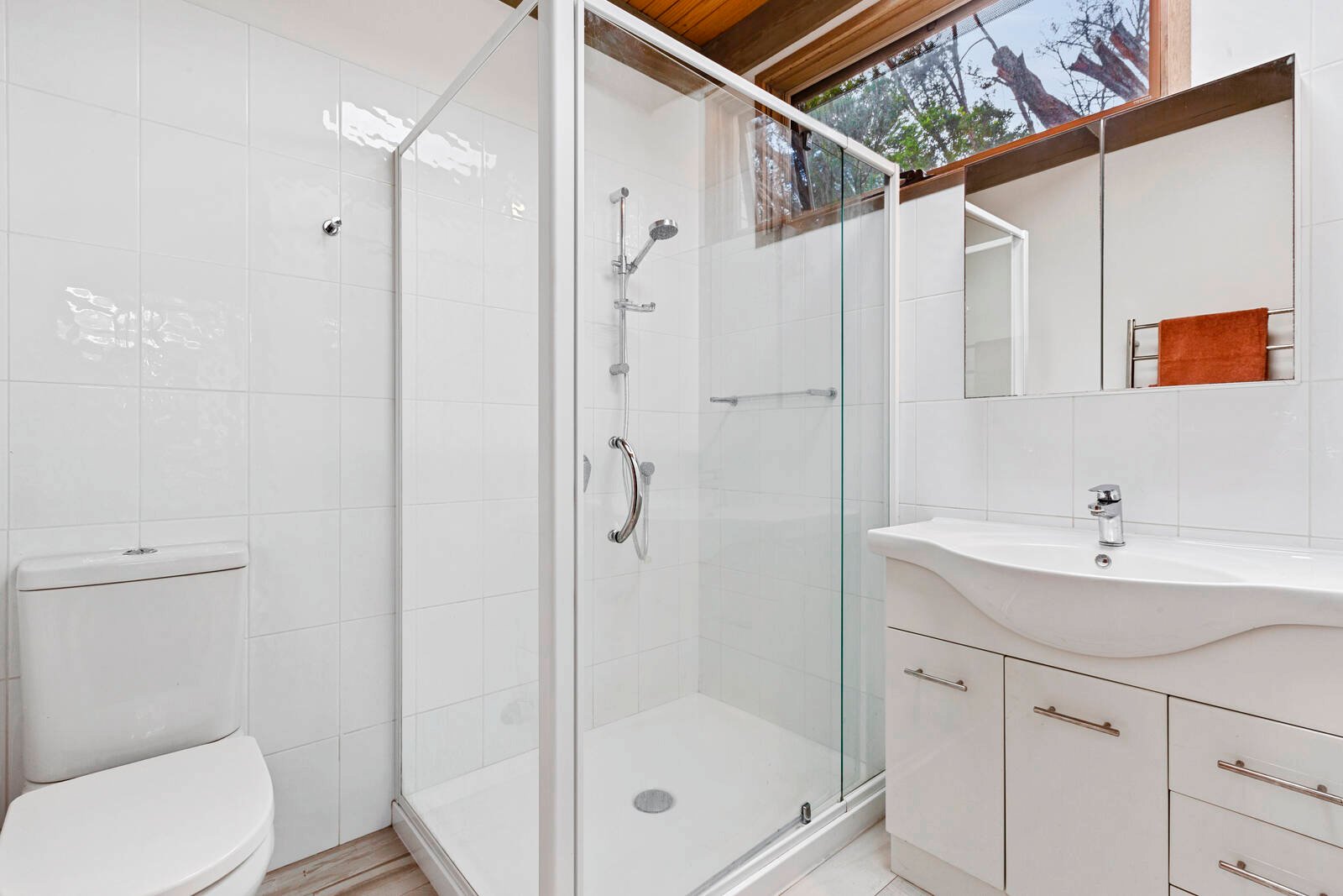 Real Estate and Property in 1 Munro Street, Blairgowrie, VIC