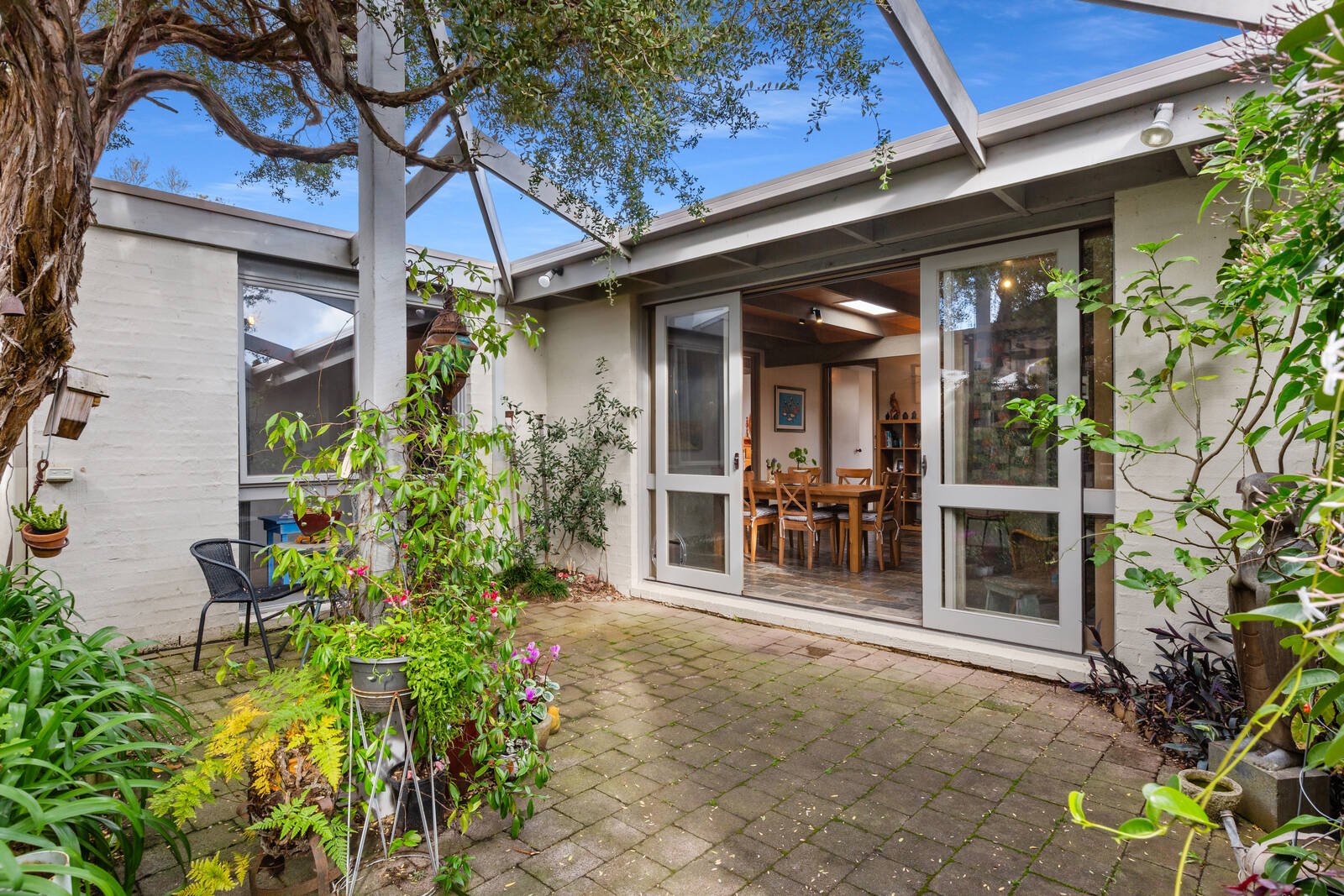 Real Estate and Property in 1 Munro Street, Blairgowrie, VIC