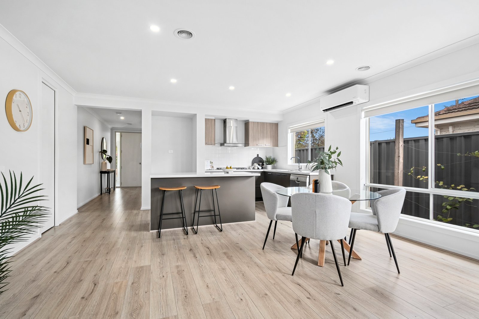 Gallery: 1 Murchison Court