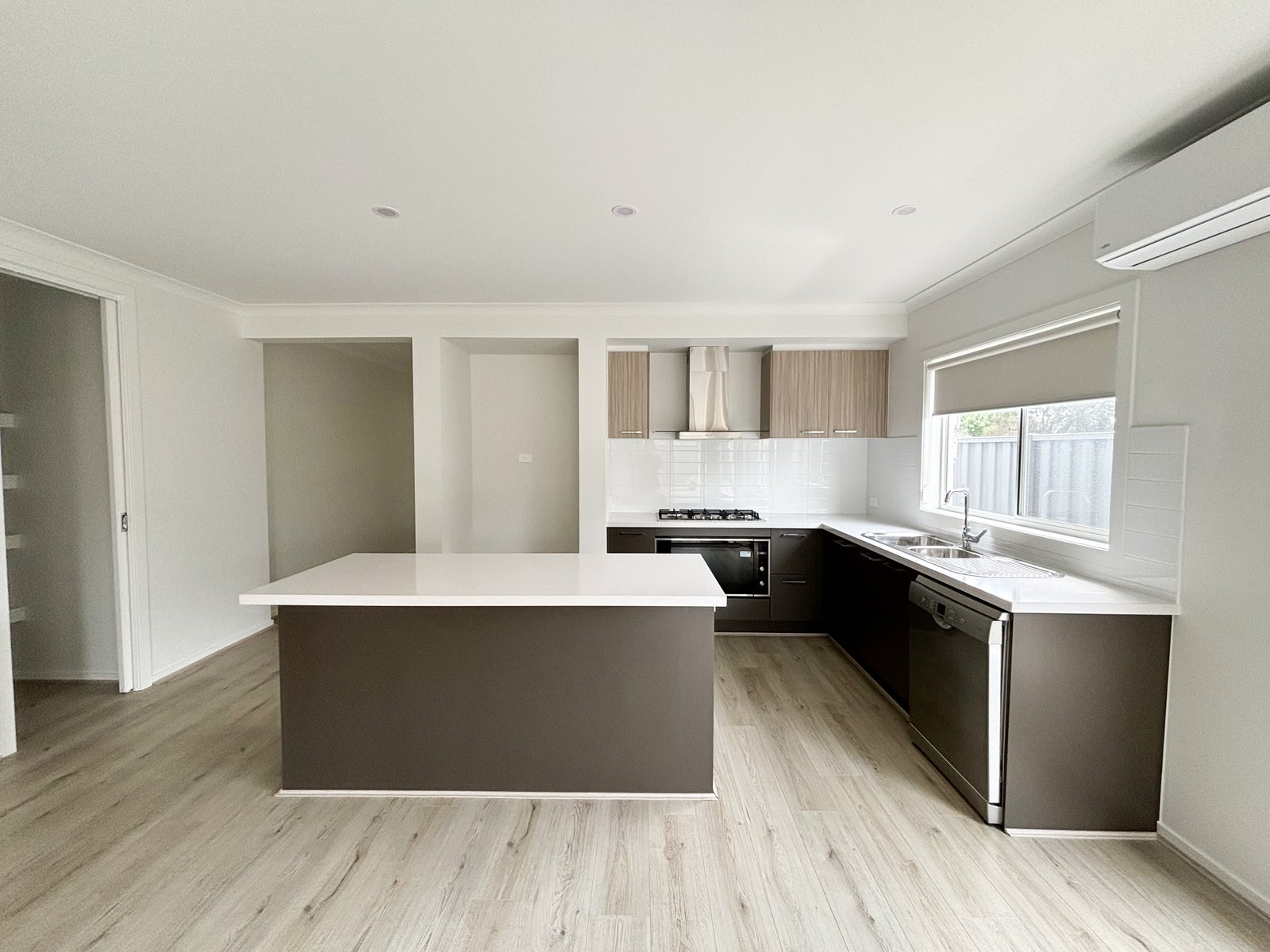 Gallery: 1 Murchison Court