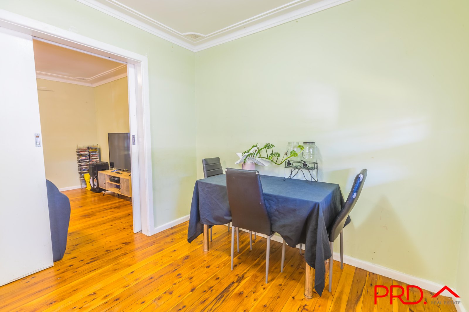 1 Nancy Street TAMWORTH 4