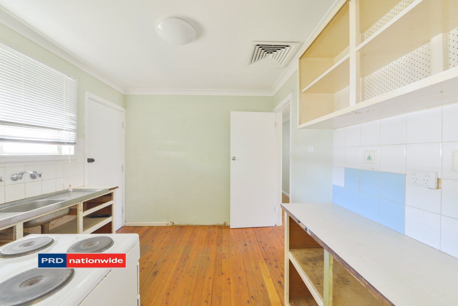 1 Nancy Street TAMWORTH 6