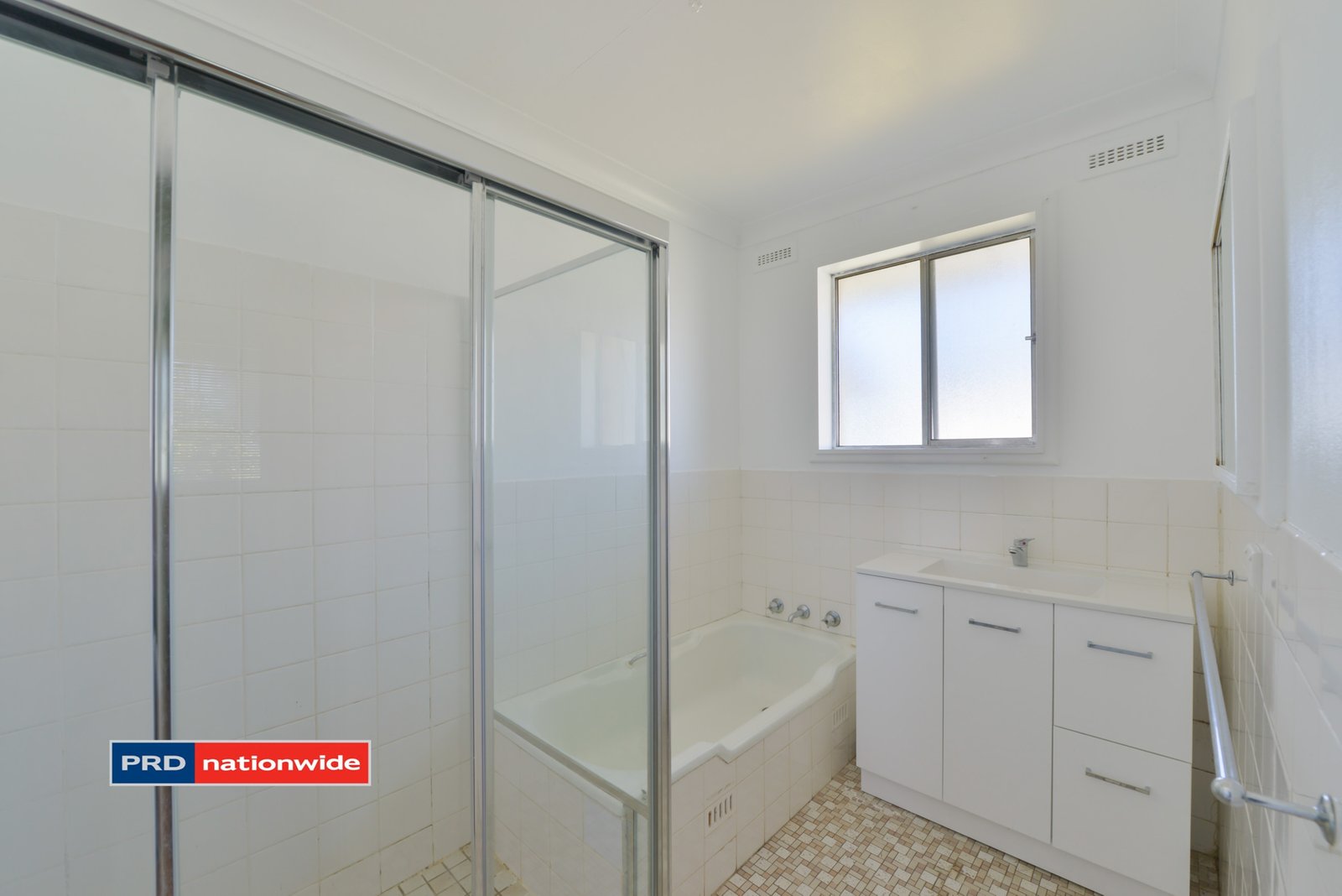 1 Nancy Street TAMWORTH 10