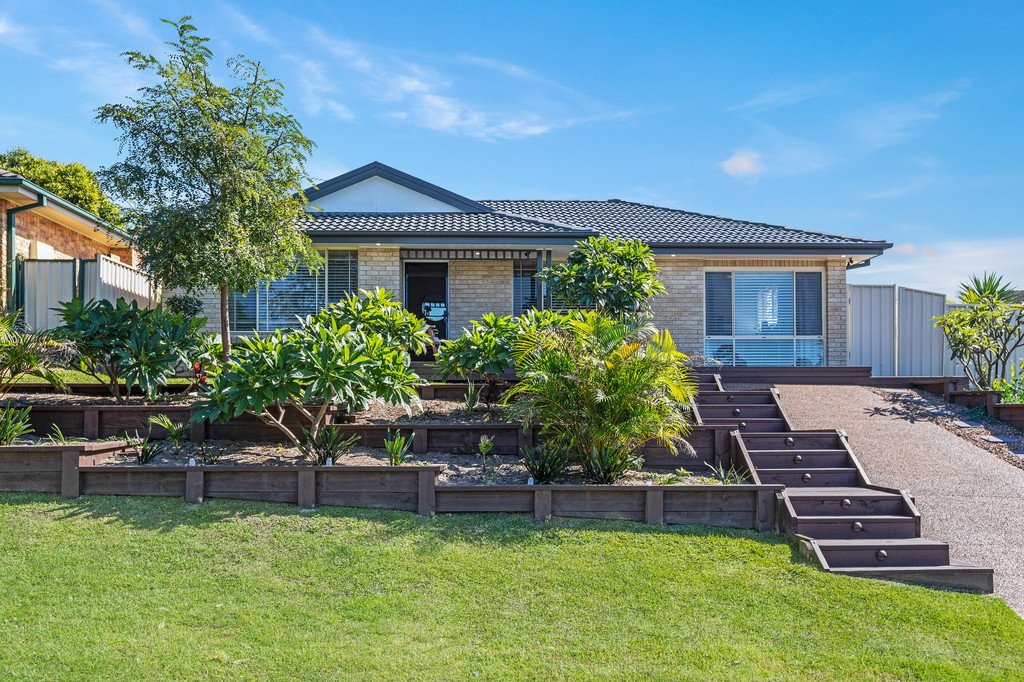 1 Nardoo Avenue ABERGLASSLYN 1