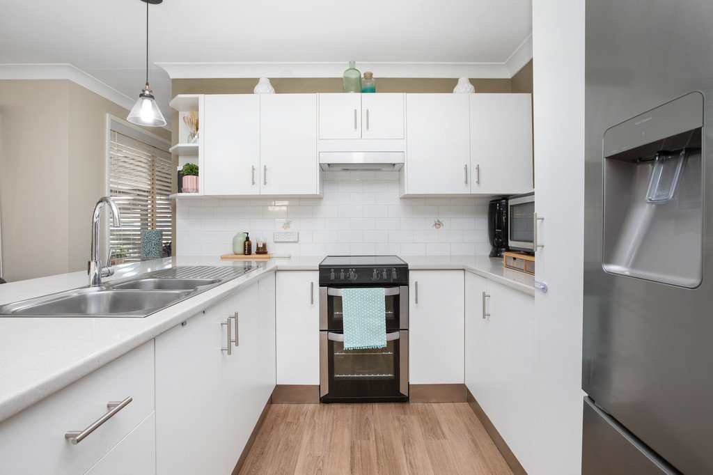 1 Nardoo Avenue ABERGLASSLYN 7