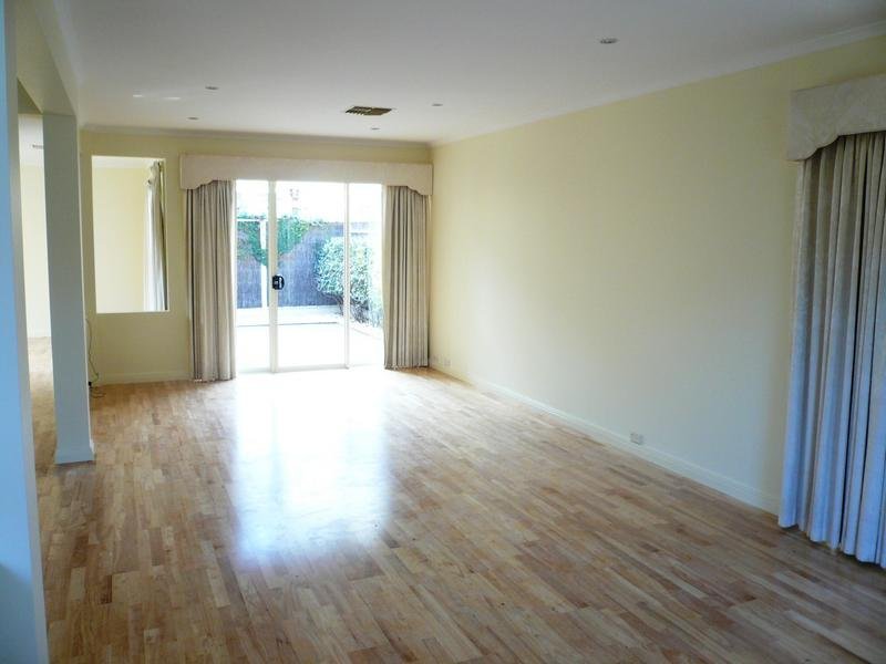 Gallery: 1 Narooma Place
