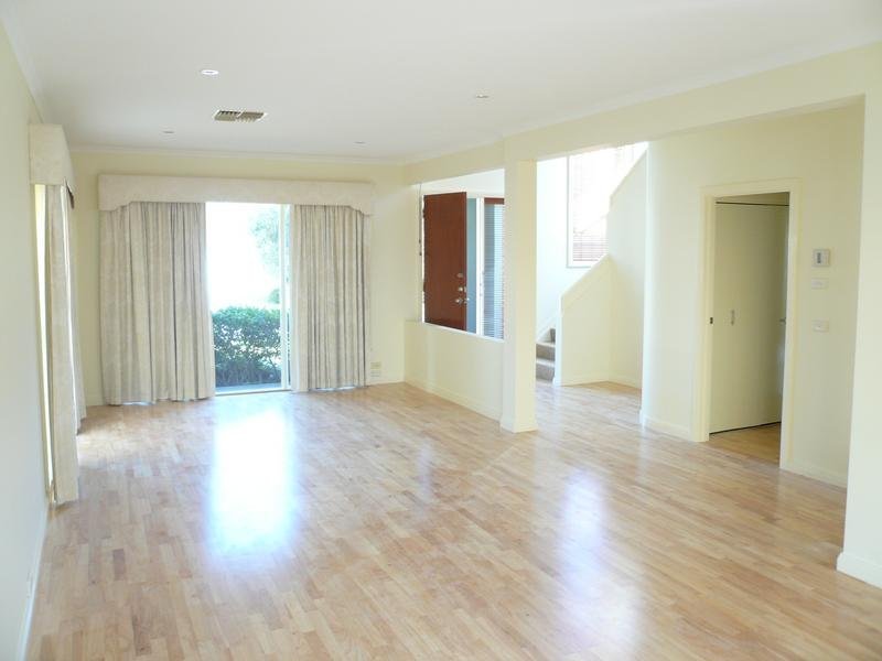 Gallery: 1 Narooma Place