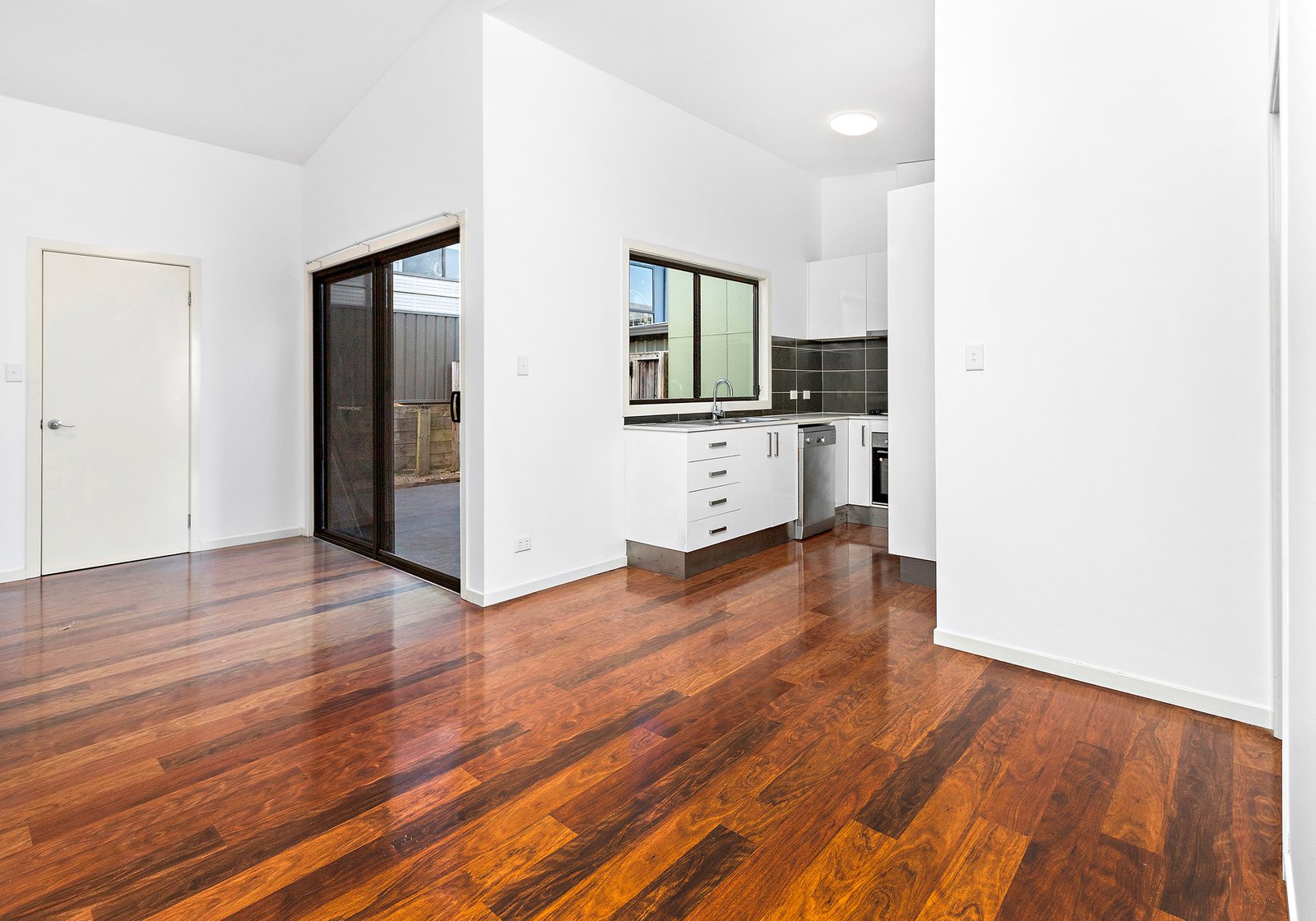 1 Narriah Place BERKELEY 10