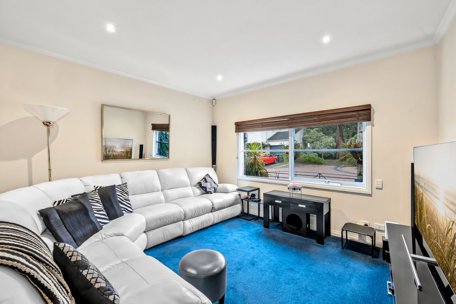 Gallery: 1 Nectar Mews