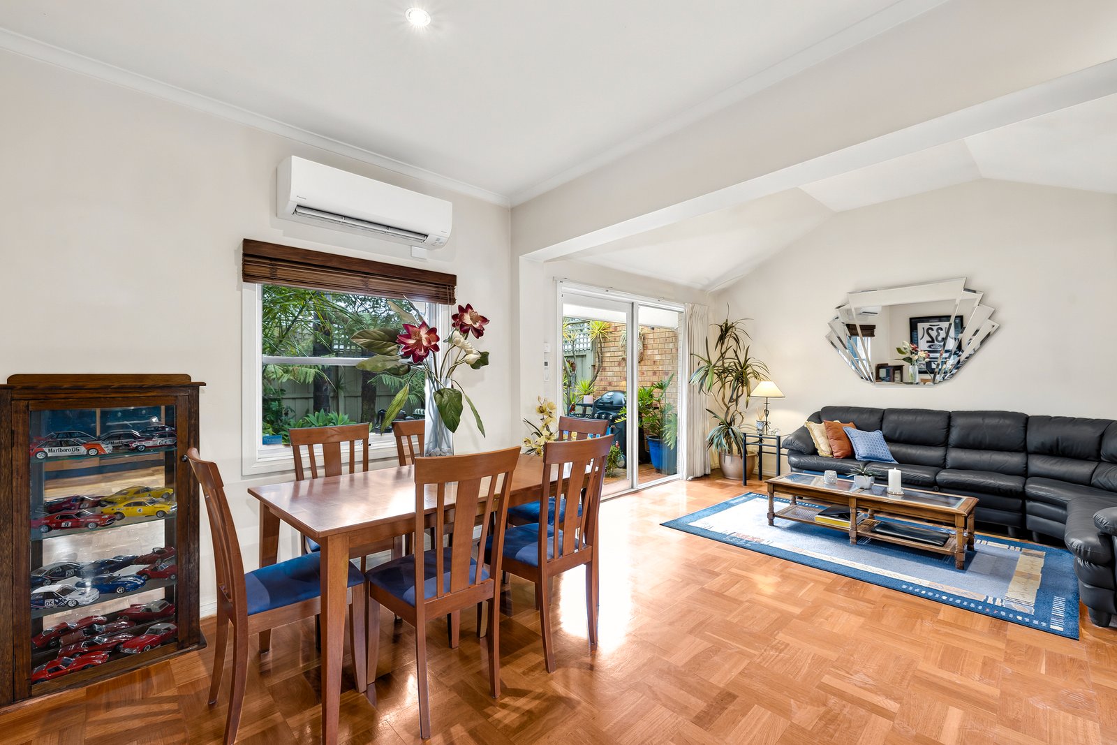 Gallery: 1 Nectar Mews