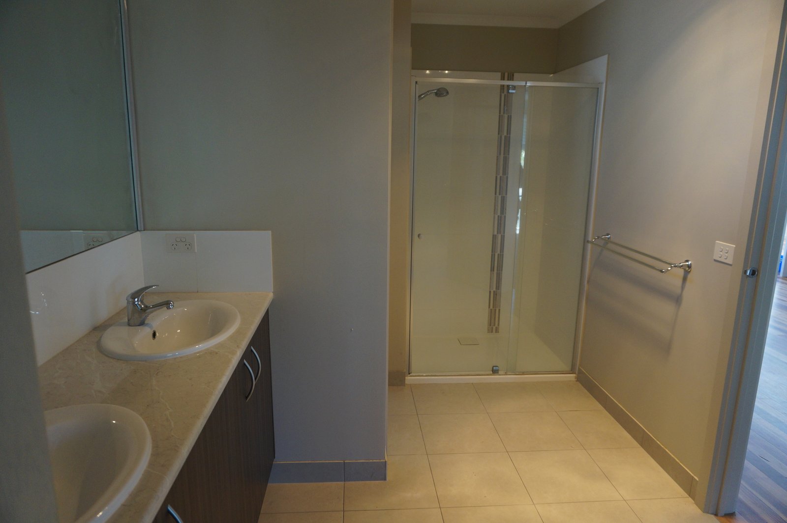 Gallery: 1 Nedlands Drive