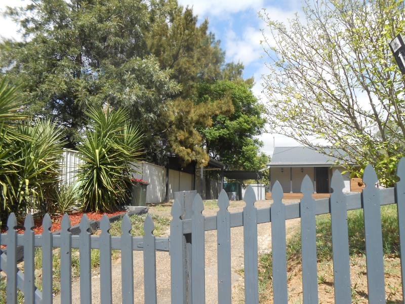 1 Nemingha Heights Rd  TAMWORTH 9